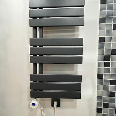 شقة Bright: Flat With Balcony - Kitchen - Free Parking برلين المظهر الخارجي الصورة